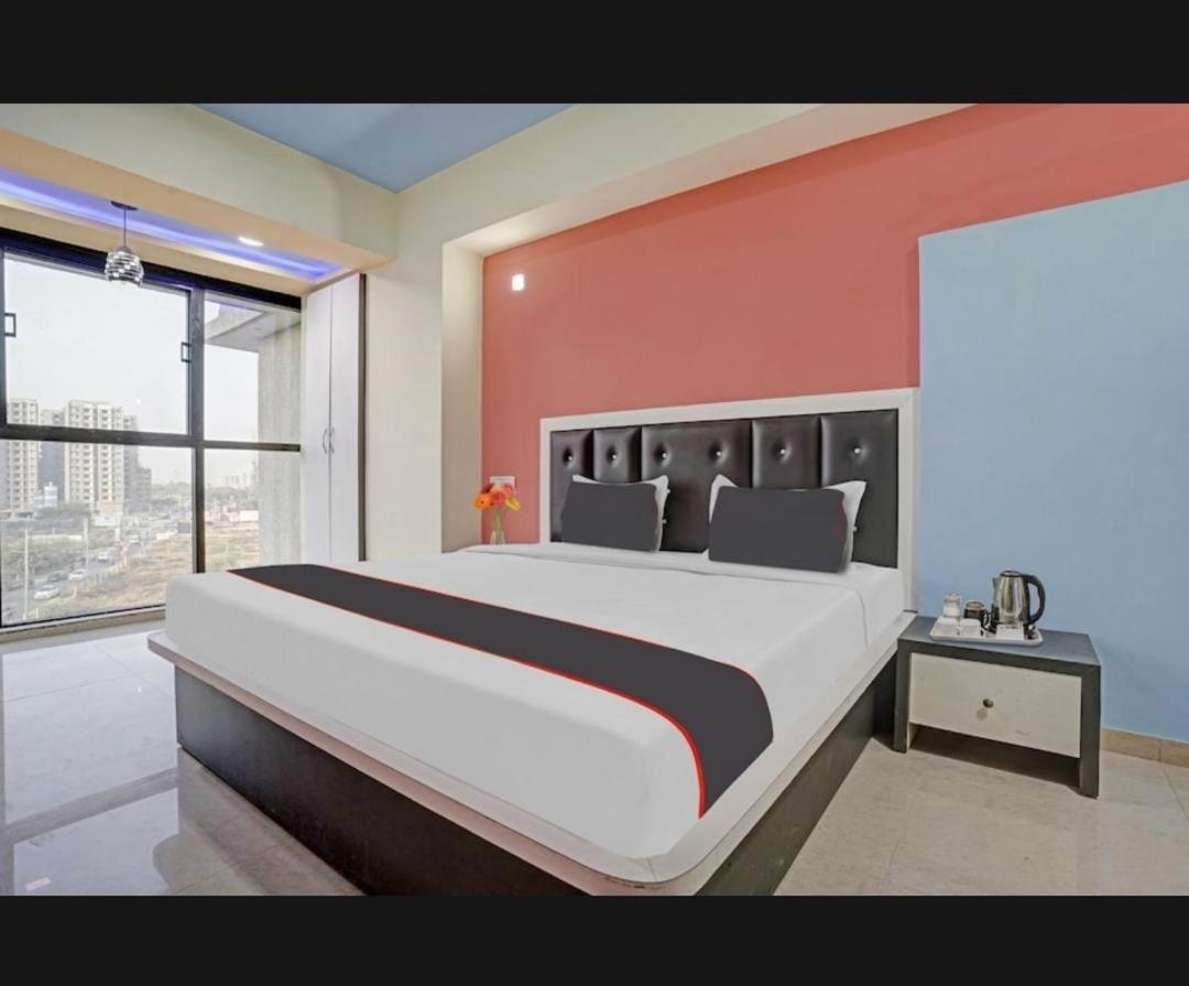 Hotel Ggc Inn Amhedabad Dış mekan fotoğraf