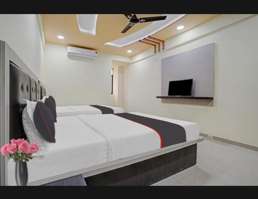 Hotel Ggc Inn Amhedabad Dış mekan fotoğraf